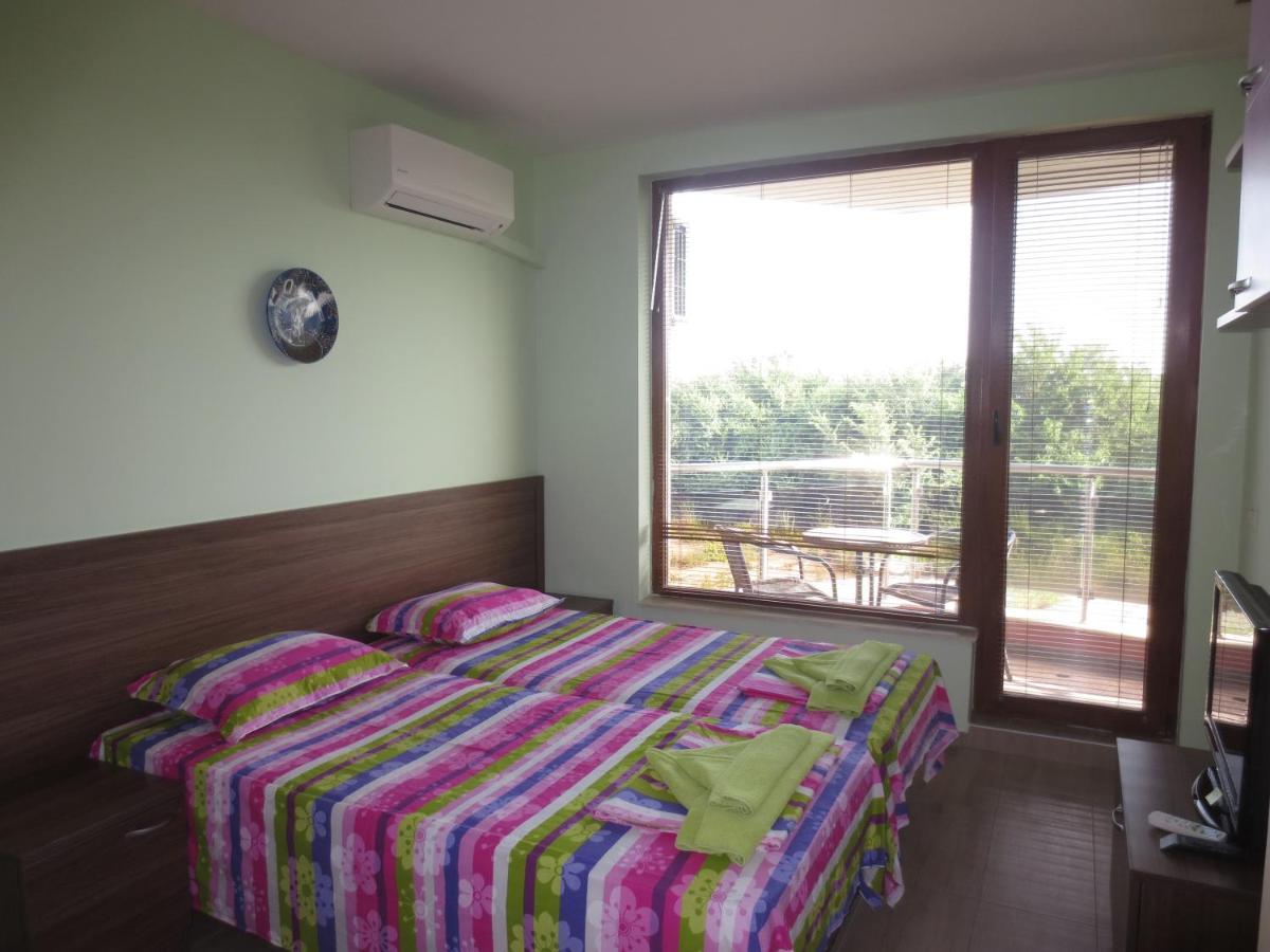 Fantasy Apartments Saint Constantine And Helena Resort Saints Constantine and Helena Exteriér fotografie